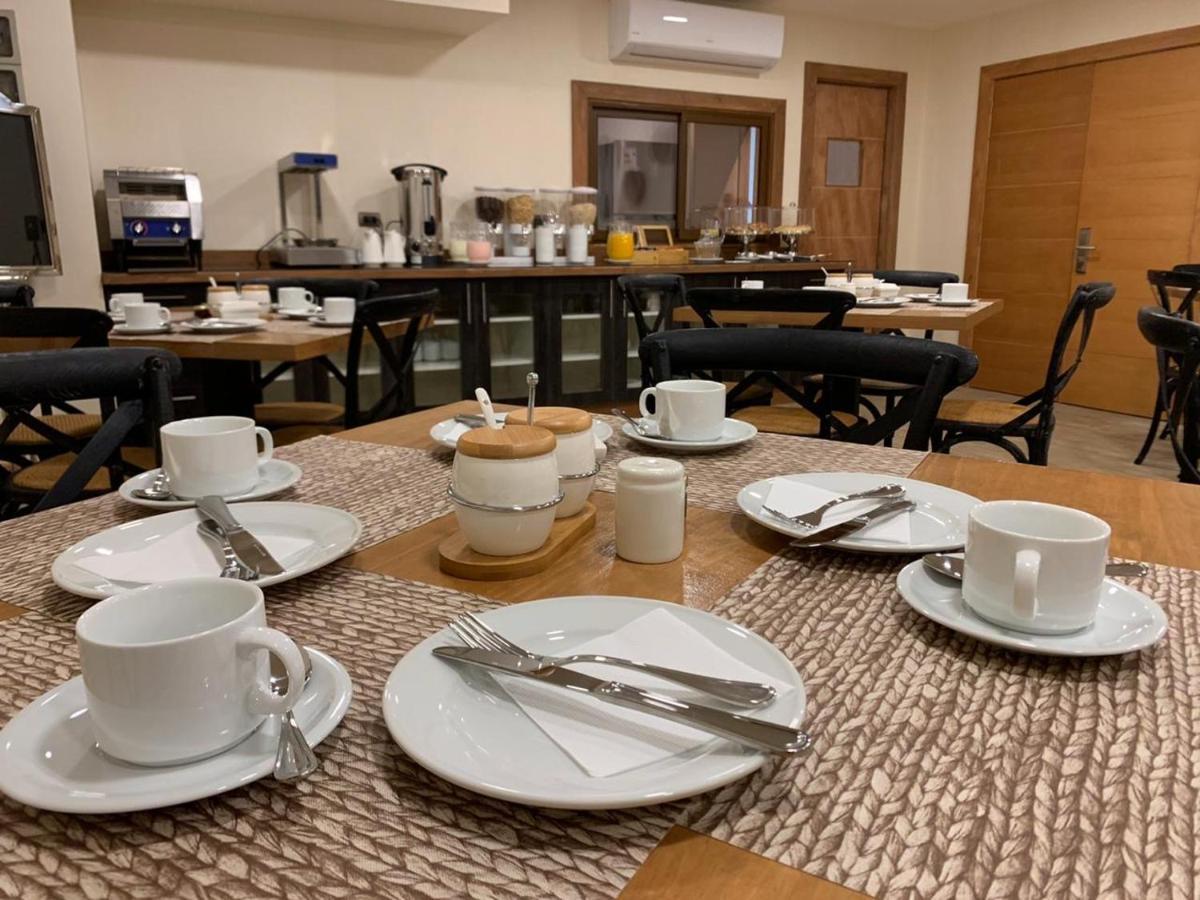 Entre Cumbres Apart Hotel Coyhaique Dış mekan fotoğraf