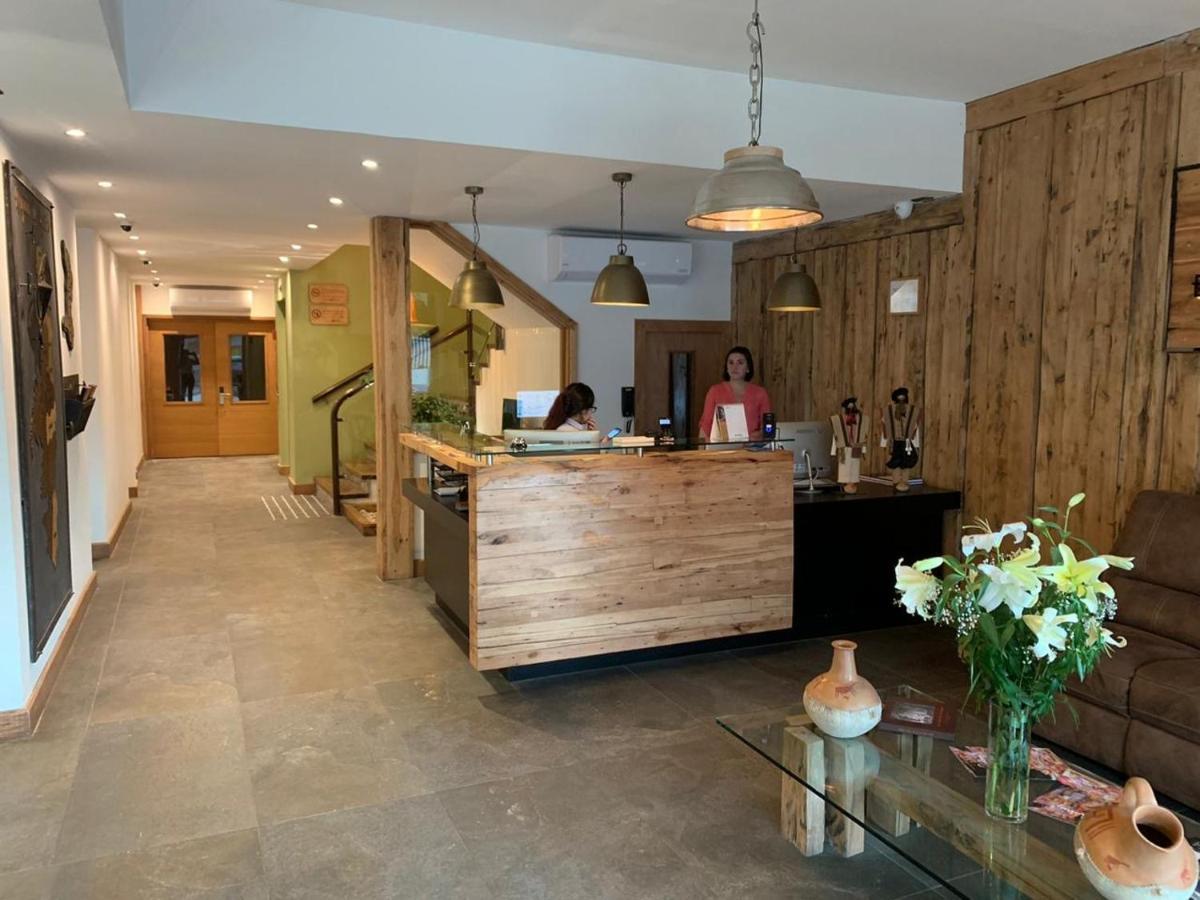 Entre Cumbres Apart Hotel Coyhaique Dış mekan fotoğraf
